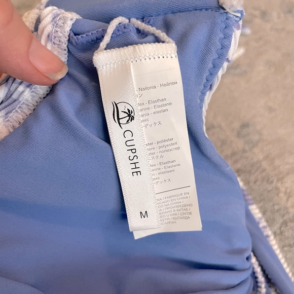 NWT Cupshe Martha Cross Wrap Halter Bikini purple/white snakeskin - size M - Picture 4 of 5